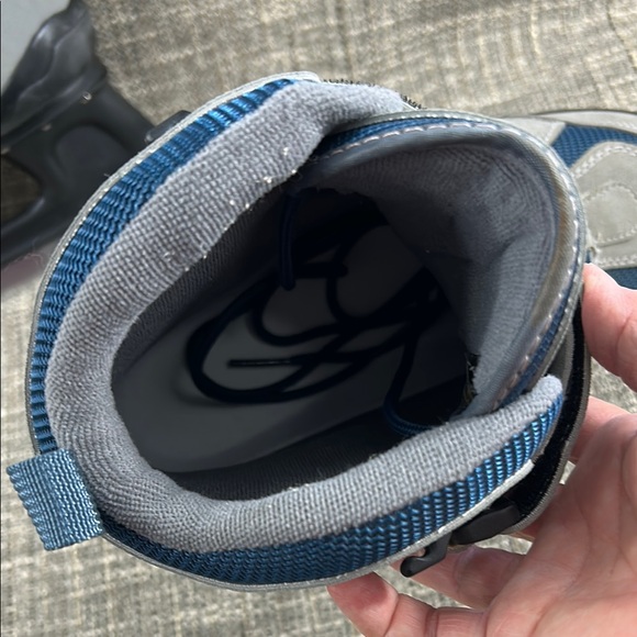 Ice Skates CCM Gray and Blue Alpine SL2500 NWOT - Picture 4 of 14